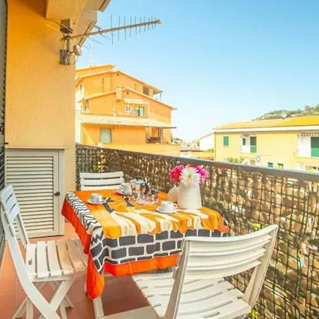 Lucia Apartment *